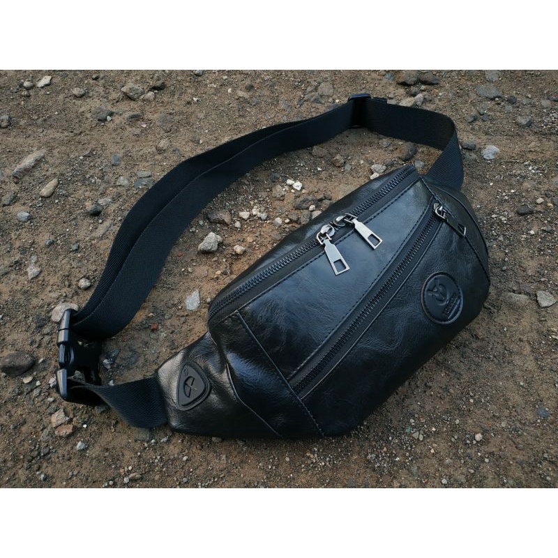 TAS SELEMPANG PRIA DISTRO