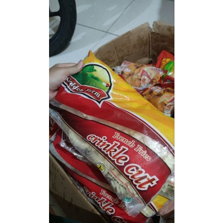 

Golden Farm crincle cut 1kg