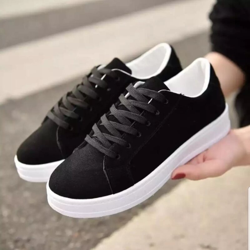 Sepatu Sneakers Wanita Terlaris / Sepatu wanita kets Kasual hitam