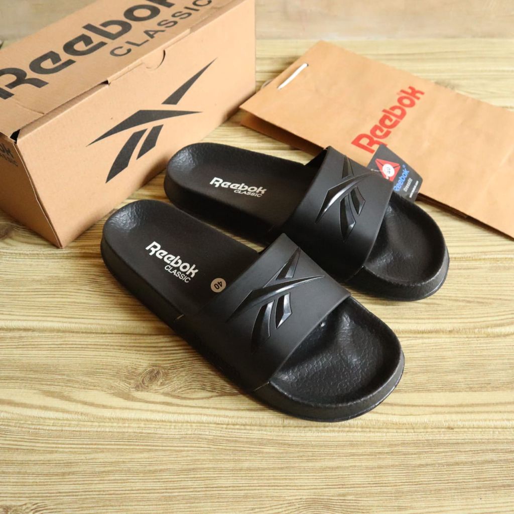 Sandal Pria Wanita Terbaru Anti Slip Bahan Karet Lentur Sandal Slop Full Black