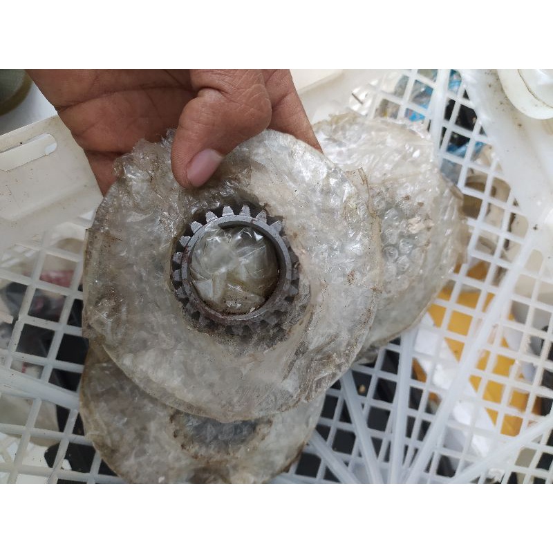 gigi kopling vespa excel exclusive 2 mata 21 per 7