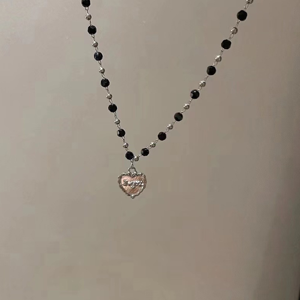 Kalung Rantai Choker Liontin Hati Geometris Warna Silver Gaya Vintage Untuk Wanita