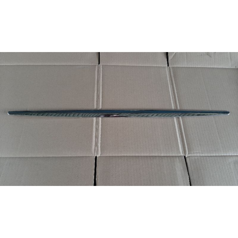 trunk lid avanza/xenia lama