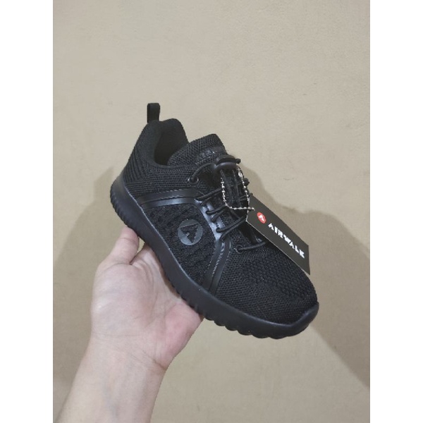 Airwalk Kids Full black Special Price