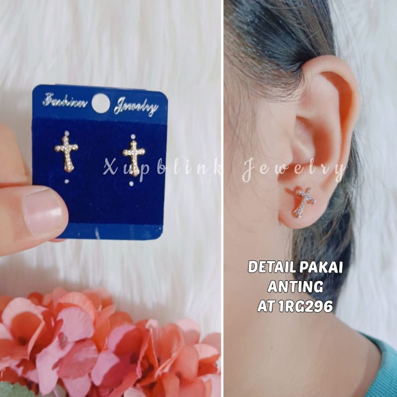 Anting Titanium Salib Permata Anti Karat Anting Klip Wanita