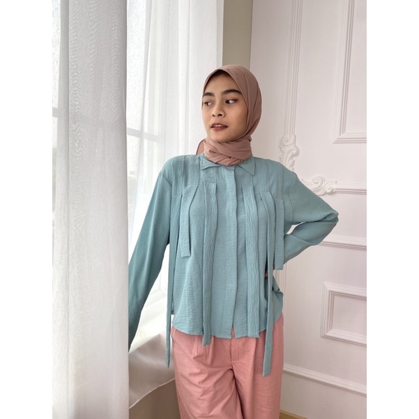 Farah Crinkle Blouse / Baju Atasan Kemeja Cringkle Rumbai Polos