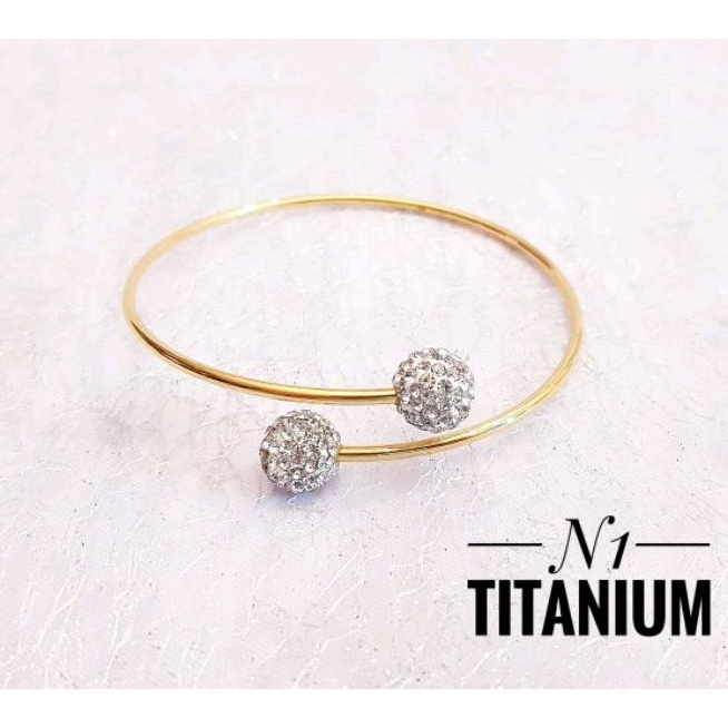 Titanium Set Perhiasan Wanita 1810e