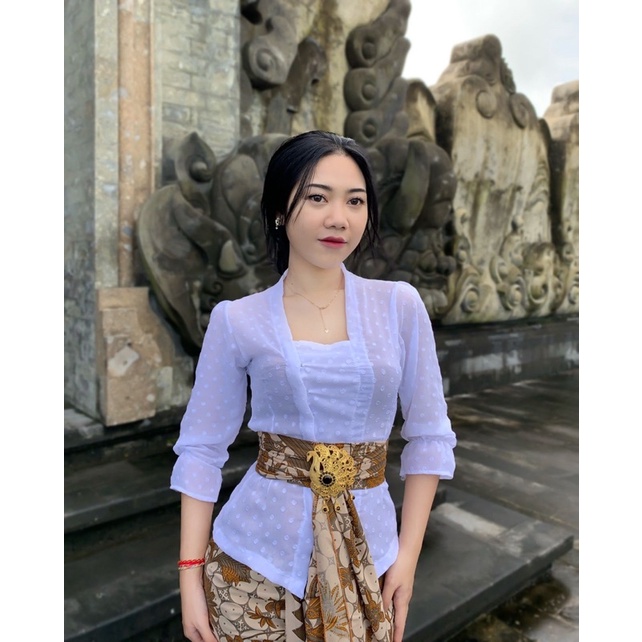 KEBAYA BALI URAGIRI LENGAN KERUT SPECIAL WARNA PUTIH BERSIH GOLD DAN KUNING SANDAT