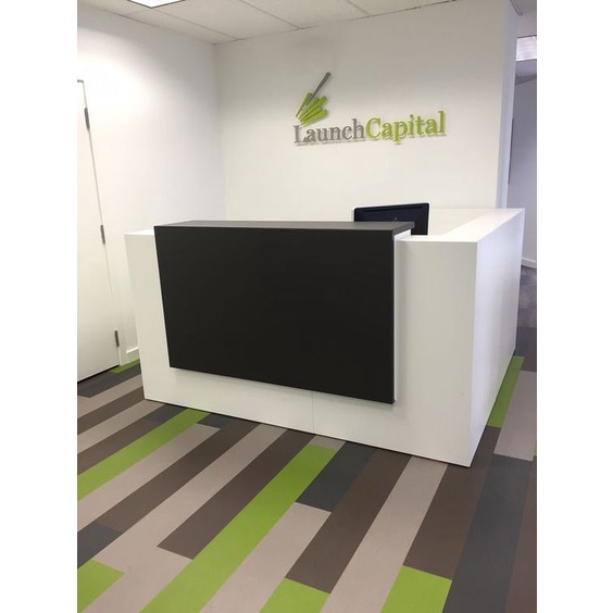 meja resepsionis kantor minimalis custom jabodetabek
