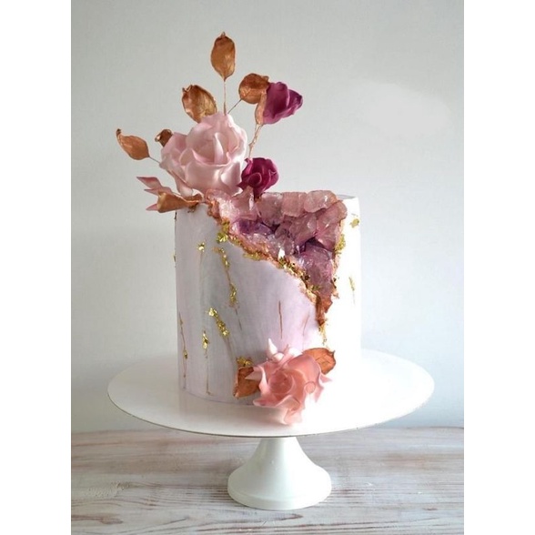 

birthday cake elegan