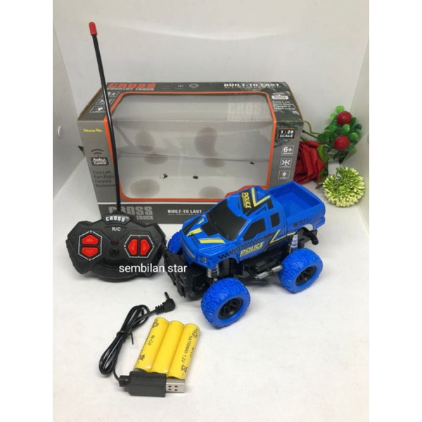 mainan mobil remote rock crawler berstandart SNI