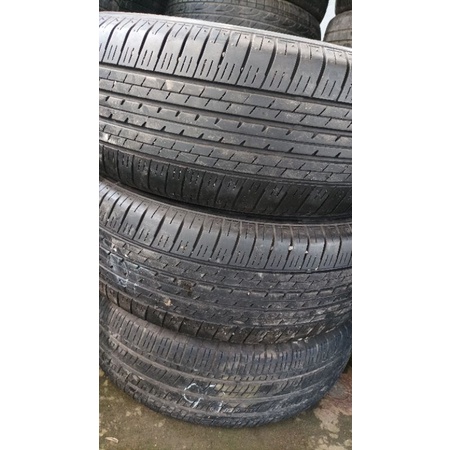 Ban mobil bekas berkualitas ukuran 215/55 R17