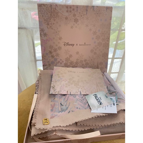 Disney frozen almond buttonscarves