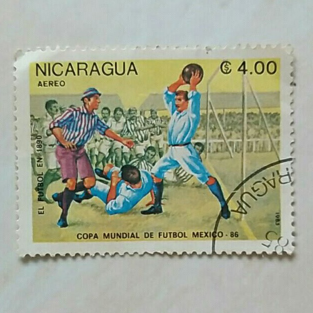 

(AD) Perangko Nicaragua 1985 FIFA World Cup 1986 - Mexico - Evolution of Football, Year 1890 4 córdoba Used