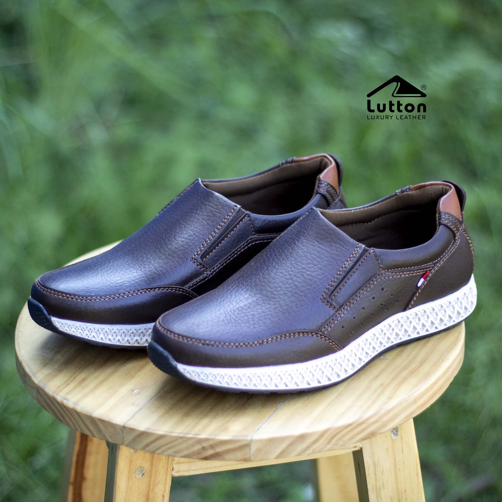 SEPATU SLIP ON PRIAMKS 082