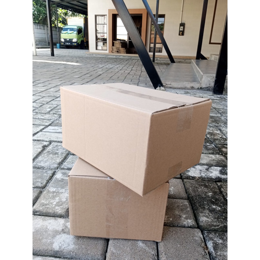 

kardus box polos besar uk. 37x18,5x18 cm | kardus packing standar premium
