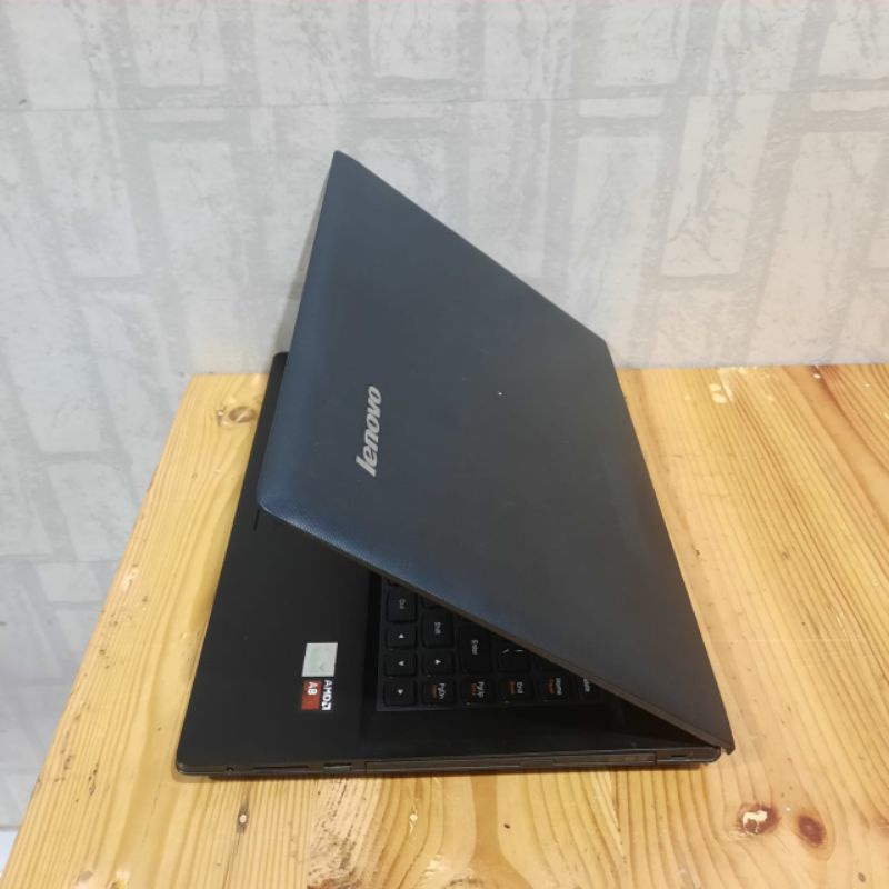 Laptop Lenovo G40 Amd A8 vga Amd Radeon R5 Graphic Ram 4GB HDD 500GB Windows 10 Layar 14 inc Full aplikasi siap pakai