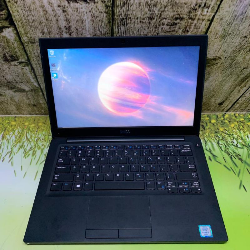 Dell Latitude 7280 Intel Core i7 / i5 Gen 7 RAM 8GB SSD 256GB Mulus Mantap