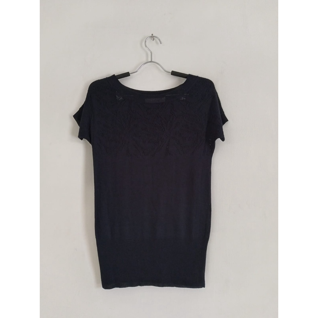Baju Atasan Wanita / Blouse Rajut Hitam Lengan Pendek Preloved 007