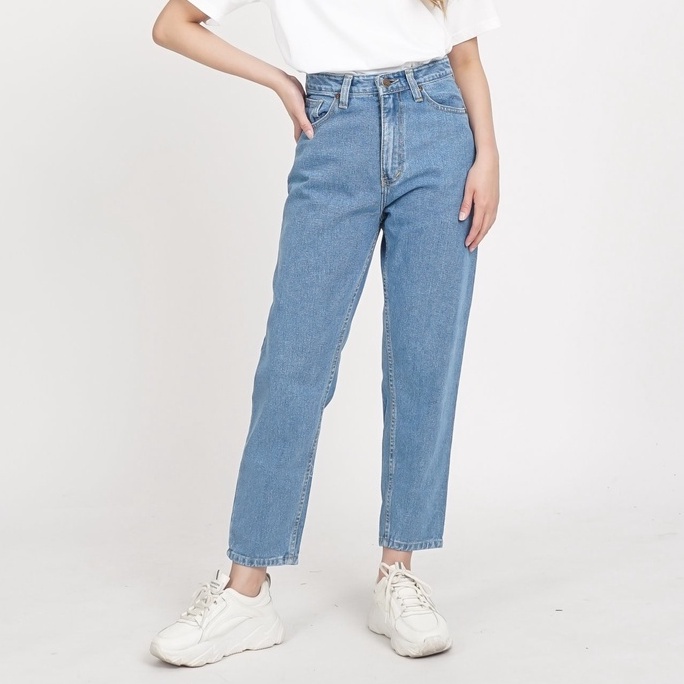 Boyfriend Jeans Loose Tebal Celana Basic Wanita Biru Light