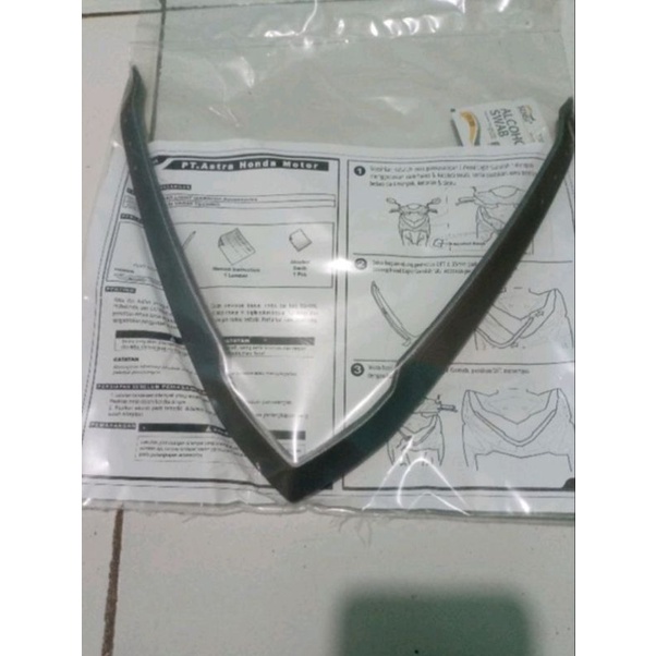 ORIGINAL GREY Garnis tameng lampu garnis besar Tameng vario 125-150 tahun 2015-2017 grey original