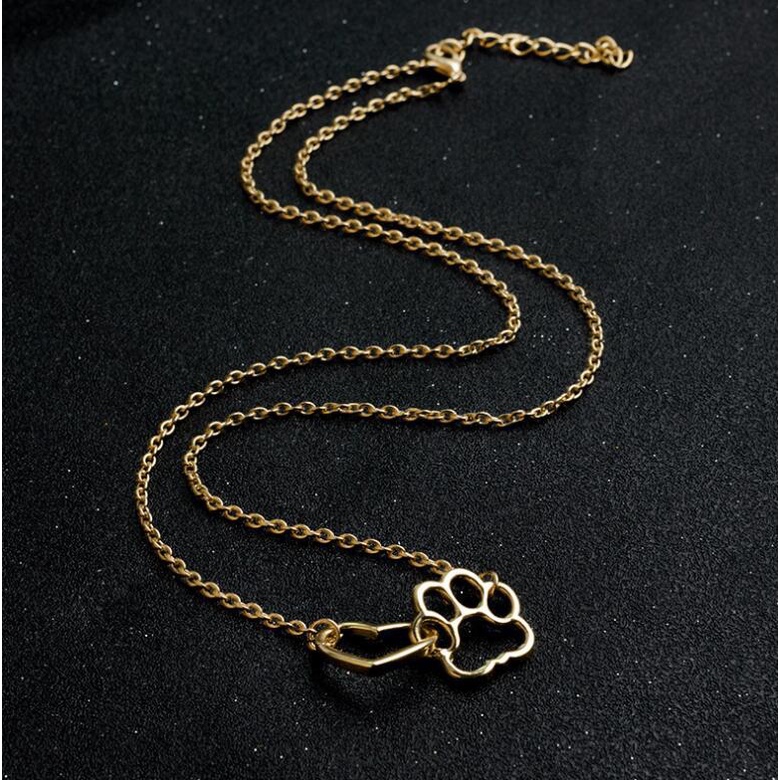 New Dog Claw Peach Heart Necklace ins Female Hollow Heart Collar Chain Popular in Europe and America