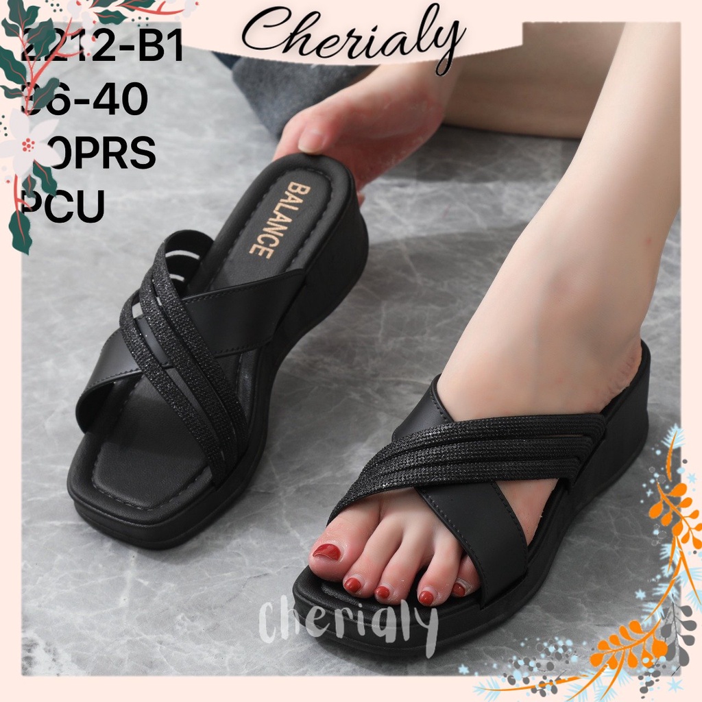 PVC Sandal SLop Wanita Wedges Platform Bahan Karet Jelly Elastis Empuk Tinggi 4 Cm Sol Anti Slip Motif X Gliter Hitam BALANCE 2212-B1