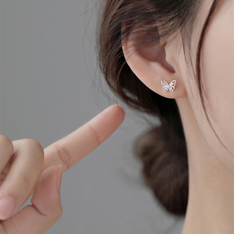 Anting Stud Desain Kupu-Kupu Hollow Aksen Zirkon Warna-Warni Gaya Korea Untuk Wanita