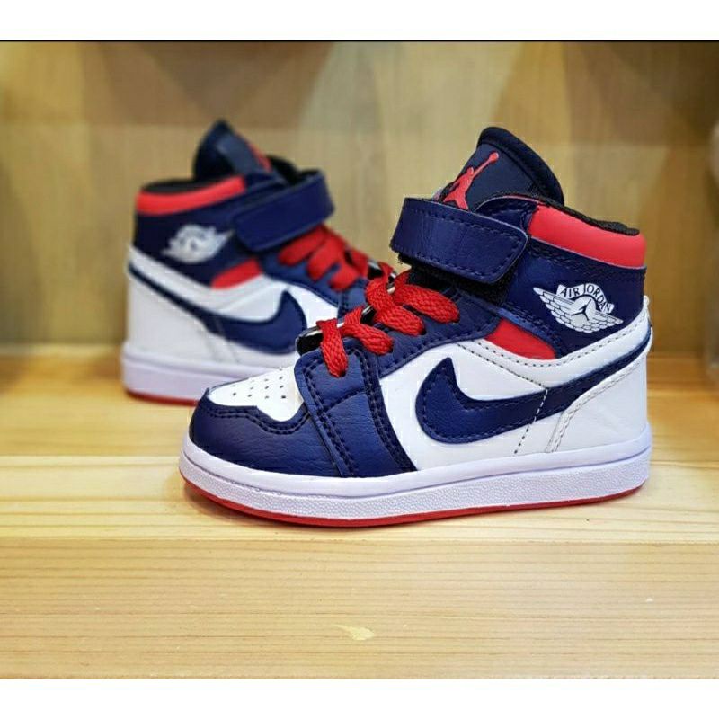 SEPATU NIKE AIR JORDAN ANAK TERLARIS USIA 3-8 TAHUN SIZE (21-35) Bayar di Tempat (COD)