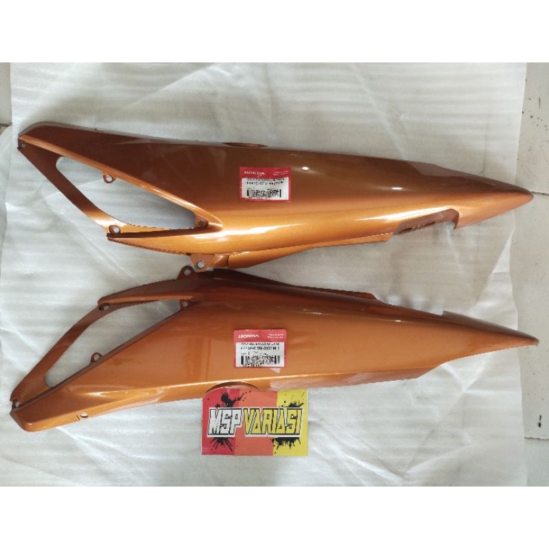 Original 64410 KTM 850FMR dan 64420 KTM 850FMR Cover R dan L Body, Cover body Kanan Kiri Gold Emas H