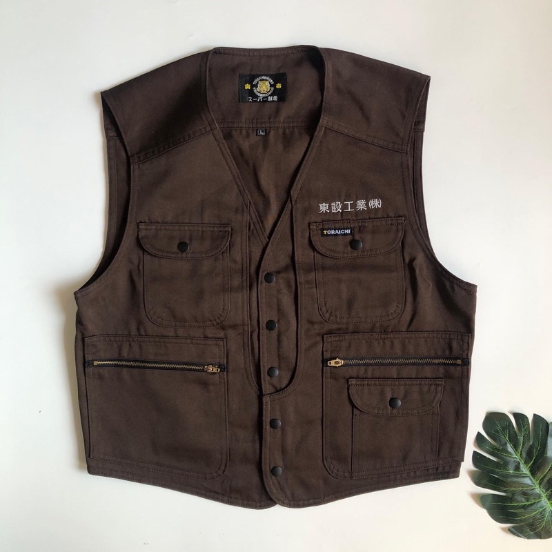 Toraichi Brown Vest