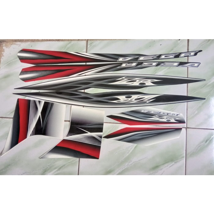 stiker striping yamaha Vega Zr 2013