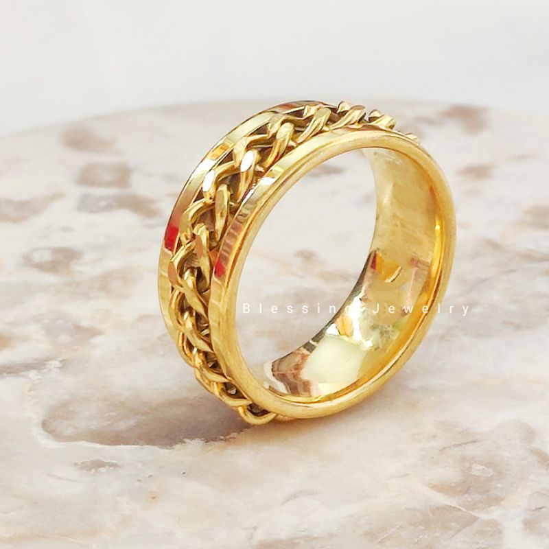 Cincin Model Rantai Titanium Antikarat Terbaru Pria dan Wanita