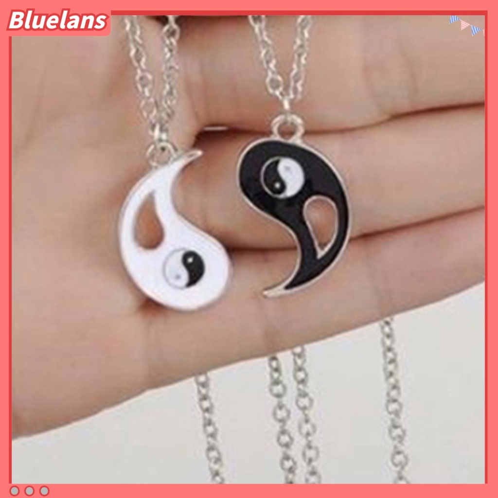 2 Pcs Perhiasan Kalung Couple Berliontin Yin Yang Hitam Putih Berlubang Untuk Teman Perempuan