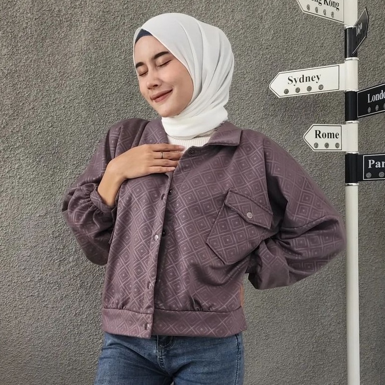 MVP - Olin Diamond Embos - Jaket Oversize Wanita