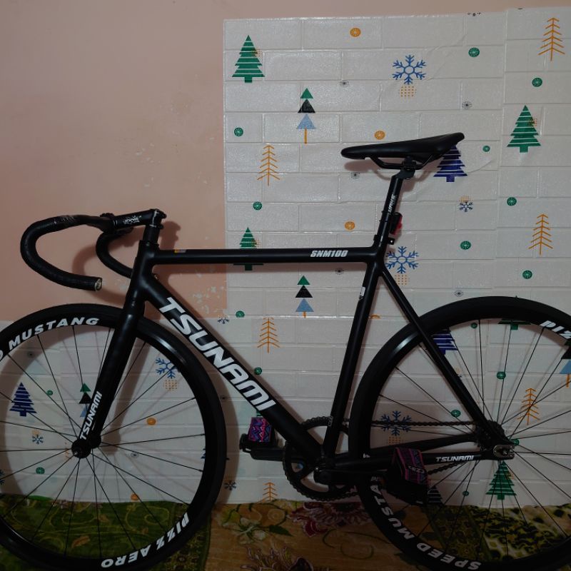 sepeda fixie tsunami