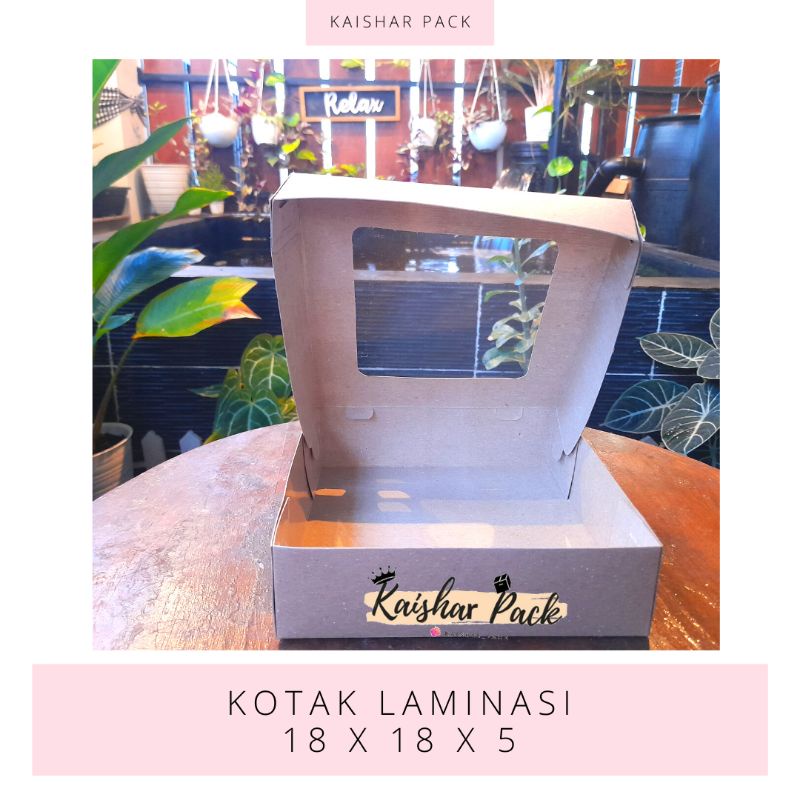 

KARDUS LAMINASI 18X18X5 / PIECES