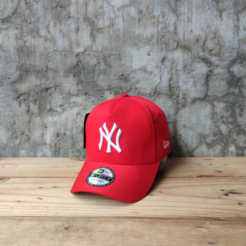 Topi Baseball NY Merah