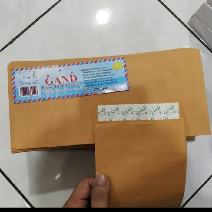 

Gilaa!!! Amplop Coklat Kabinet Seal Gand 80Gr / Amplop Coklat Seal Kabinet Gand Hemat