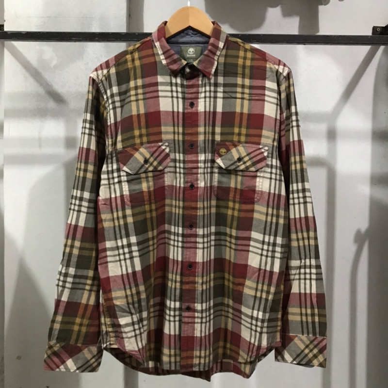 Kemeja Timberland