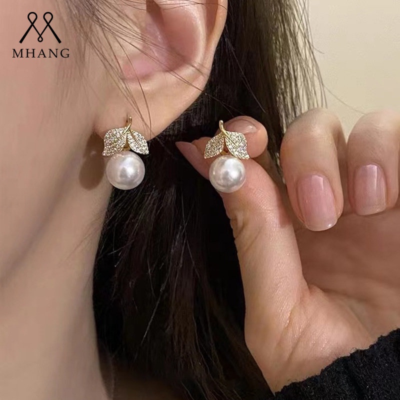 Mhang Anting Tusuk Silver S925 Gaya Korea Bentuk Daun Aksen Mutiara + Berlian Untuk Perhiasan Wanita