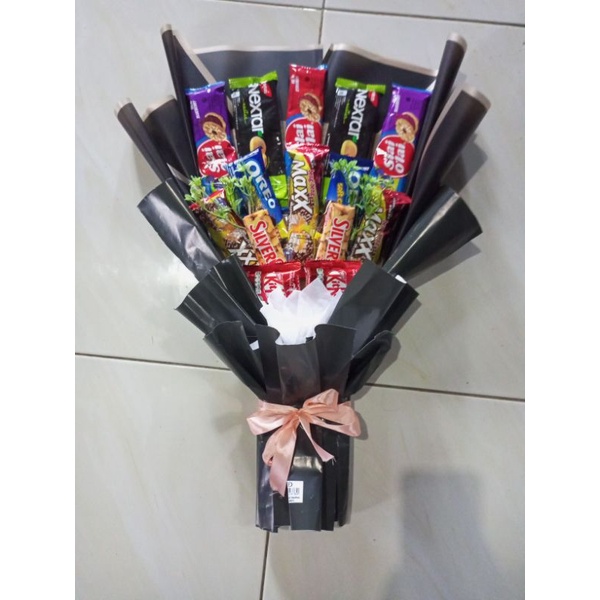 

BUKET COKLAT MIX BENG BENG