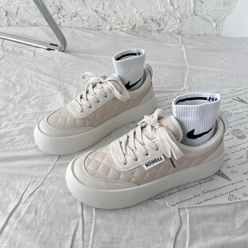 BS Sepatu Wanita Sneaker Import Kasual Premium 272