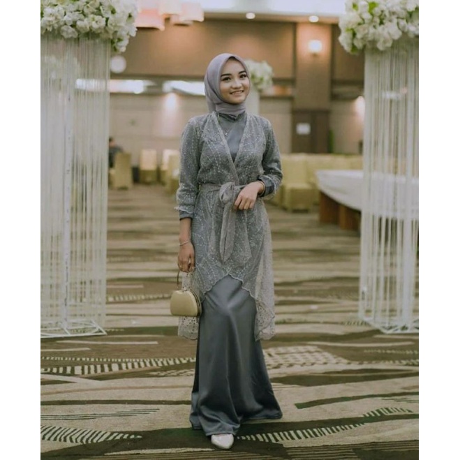 DRESS PESTA/ GAUN WISUDA MEWAH & ELEGAN