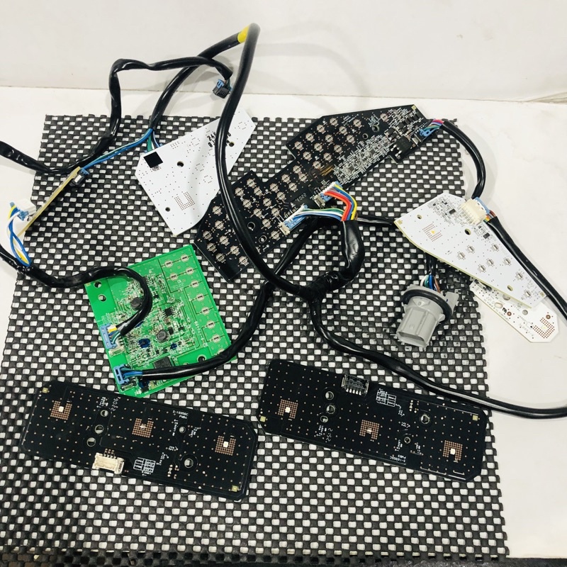 LAMPU DEPAN VARIO 160 full set PCB original