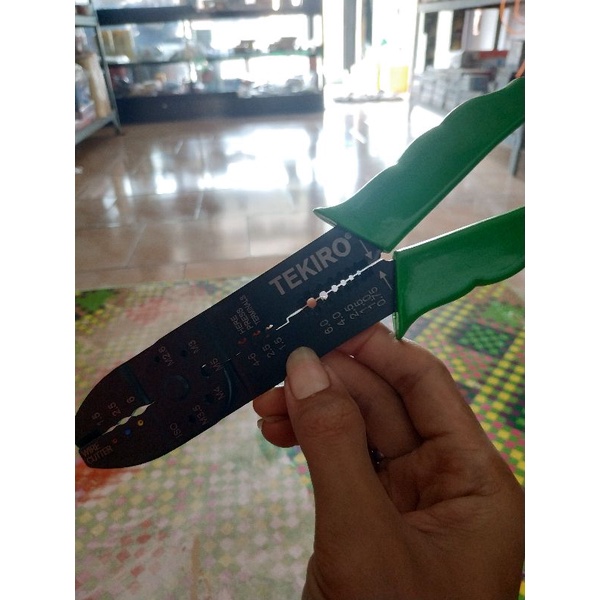 tang potong kabel tekiro