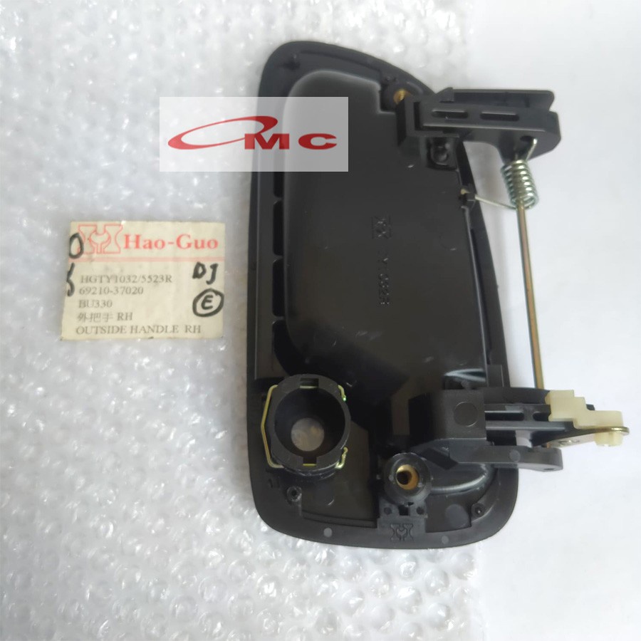 Handle/Handel/Pegangan Pintu Luar Depan Kanan Dyna Rino 69210-37020