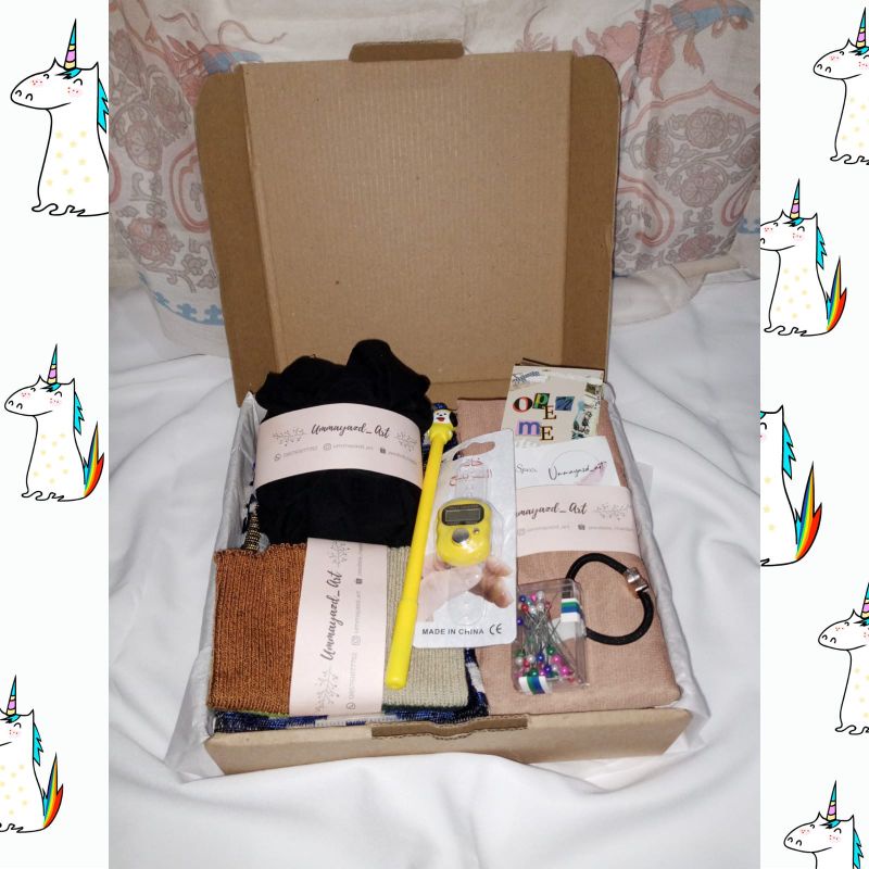 

Hampers Hijab Termurah Medan | Gift Box Mewah | Kado | Hijab Segi Empat | Hadiah Box Menarik |