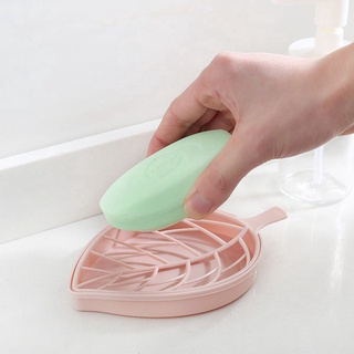 COD❤️Kotak Sabun Daun Kreatif Kamar Mandi Gratis Punch Suction Cup Toilet Drain Soap Rack-A.one