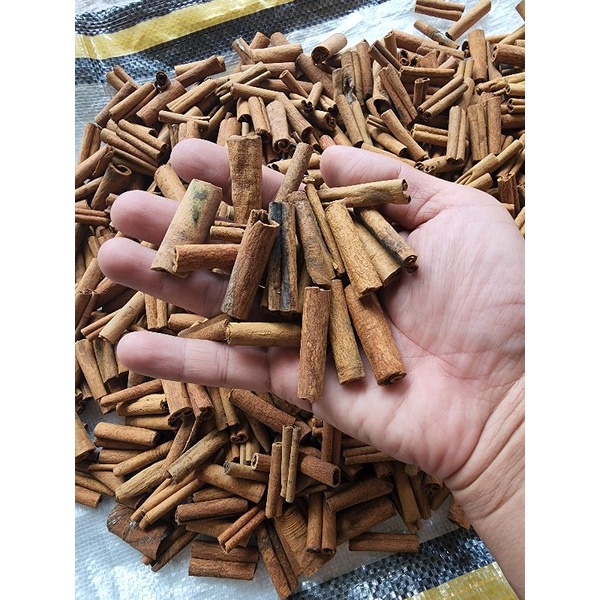 Kayu manis 3cm 100gr  / Keningar 3 cm 100gr